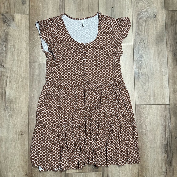 Rylee + Cru Dresses & Skirts - Rylee + Cru Floral Brown and White Dress Medium